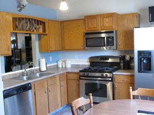 For Sale: 28 Ashton Dr Ashville, OH 43103