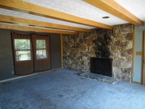 For Sale: 2885 Slone Dr NW Baltimore, OH 43105