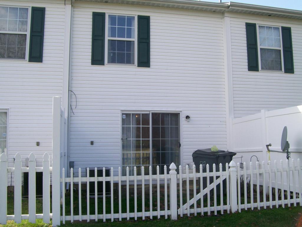 4900 Refugee Rd