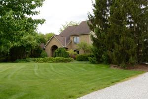 For Sale: 7831 Basil Western Rd NW Canal Winchester, OH 43110