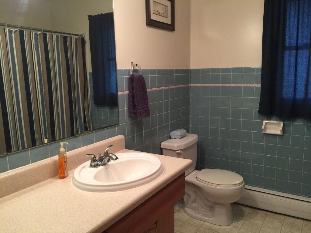 325 Watt St