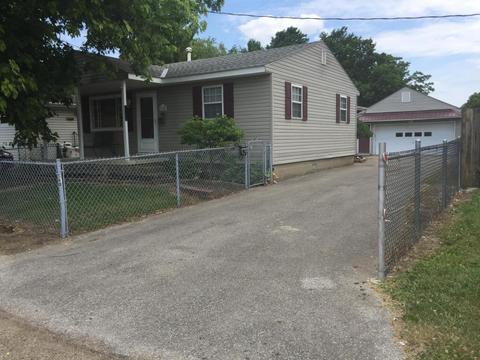 16 Bloomfield Hills Dr
