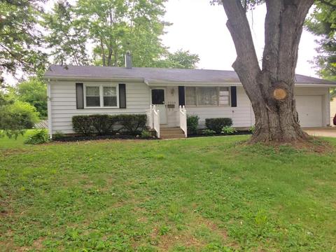 16 Bloomfield Hills Dr