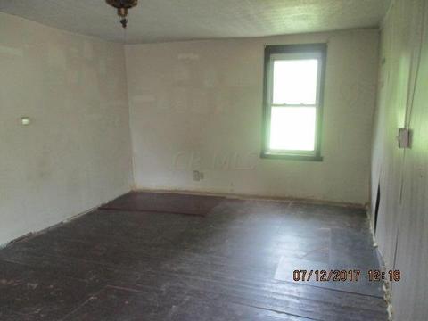 348 Midland Ave