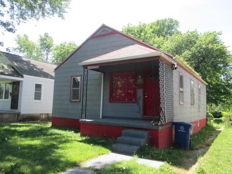 348 Midland Ave