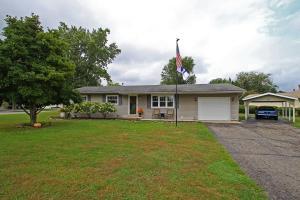 185 Hillcrest Dr