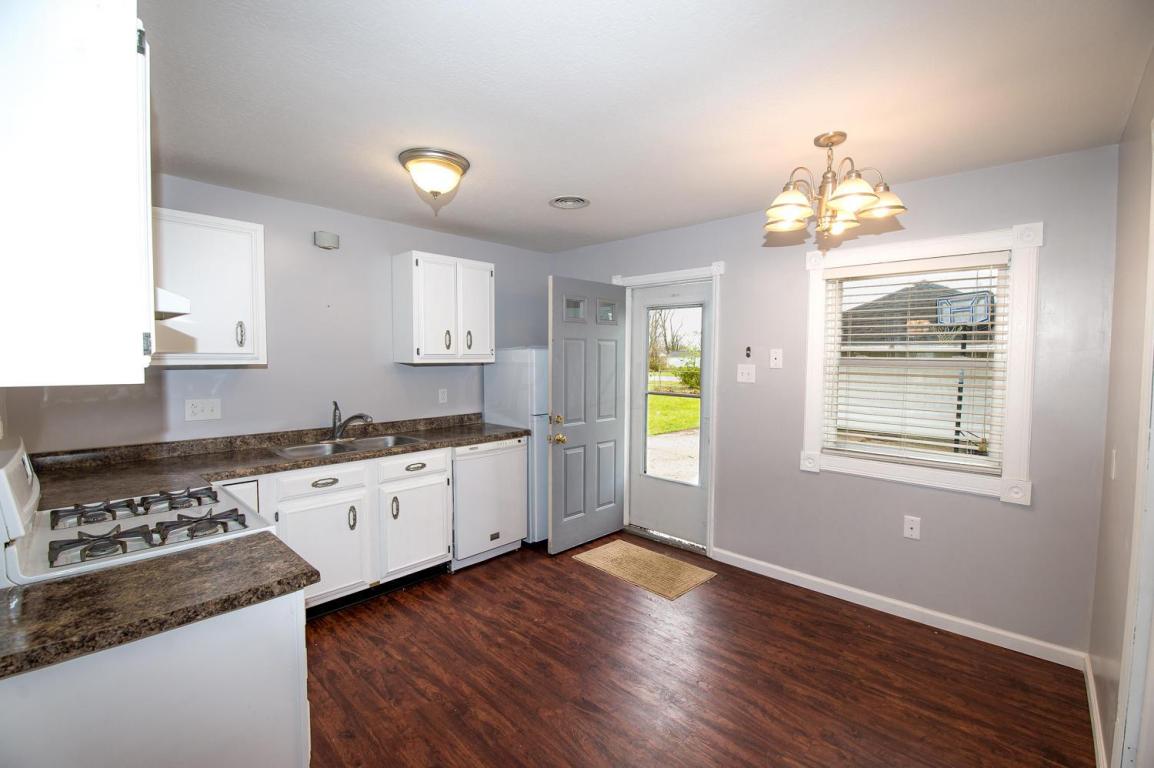 2154 Drumlin Dr