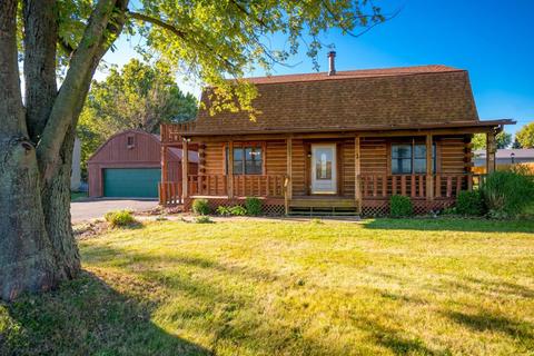 1352 River Trail Dr