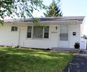 For Sale: 3060 Kingston Ave Grove City, OH 43123