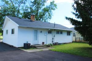 For Sale: 3060 Kingston Ave Grove City, OH 43123