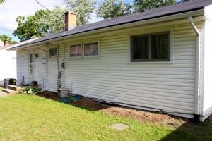 For Sale: 3060 Kingston Ave Grove City, OH 43123