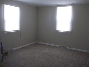 For Sale: 48 Railroad St Jeffersonville, OH 43128