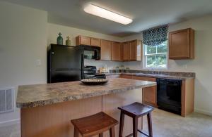 For Sale: 1086 Sun Ridge St Lancaster, OH 43130
