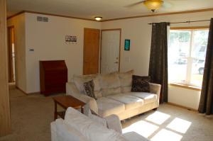 For Sale: 748 Barr Dr SW Lancaster, OH 43130