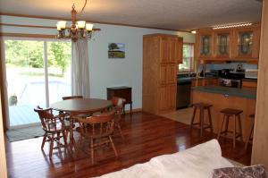 For Sale: 748 Barr Dr SW Lancaster, OH 43130