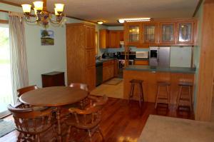 For Sale: 748 Barr Dr SW Lancaster, OH 43130