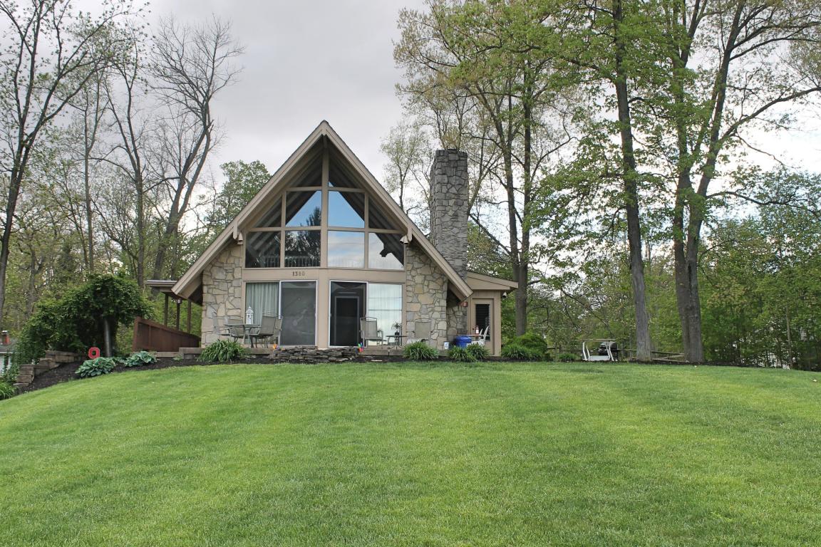 302 Andover Dr