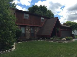 For Sale: 12768 Stonecreek Dr Pickerington, OH 43147