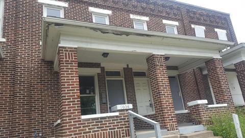 385 S Highland Ave