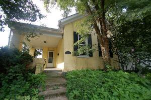 45 E Arcadia Ave
