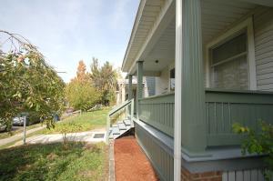 2366 Indianola Ave