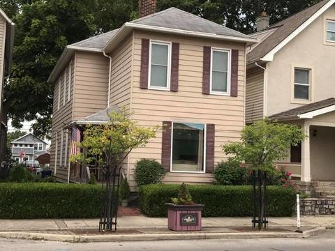 26 E Markison Ave