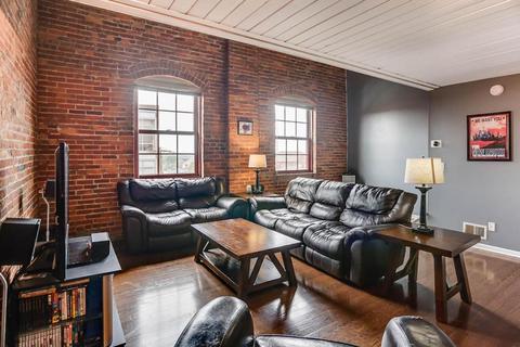 26 E Markison Ave