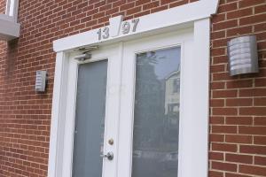 1397 Broadview Ave #17