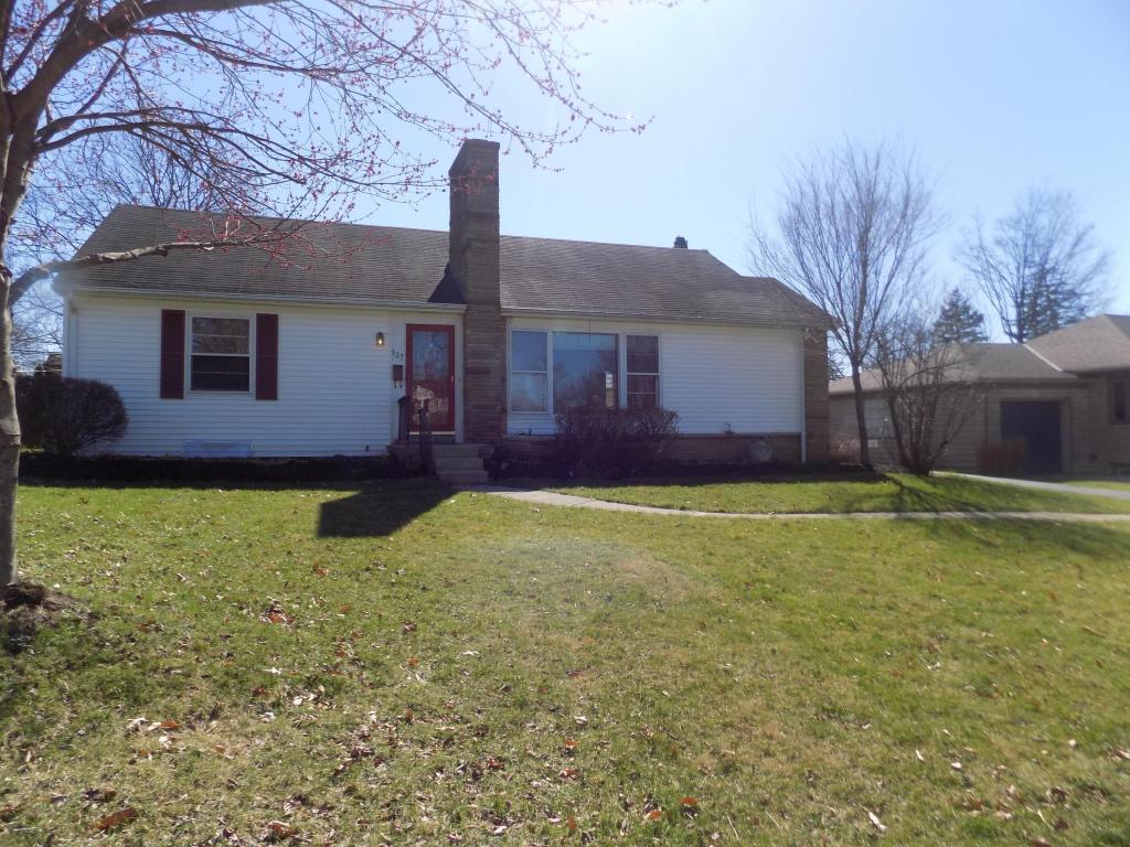 1571 Sandringham Ct