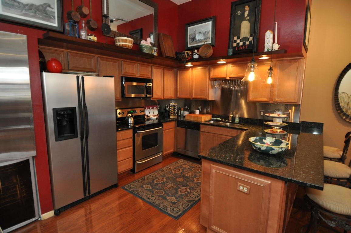 110 N 3rd St #308