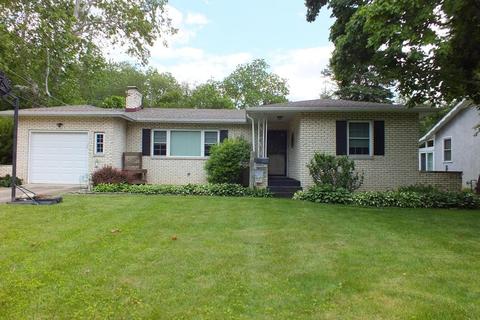 798 N Stygler Rd
