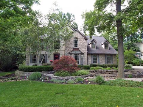 2500 Stonehaven Pl