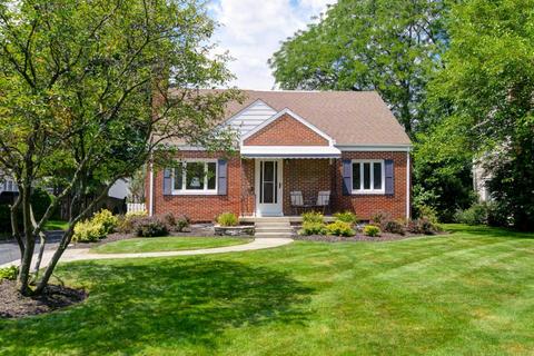 1368 Zollinger Rd