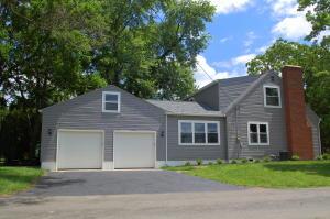 For Sale: 2912 Zollinger Rd Columbus, OH 43221