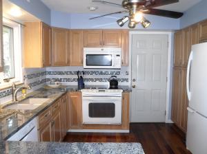 For Sale: 1415 Kirkley Rd Columbus, OH 43221