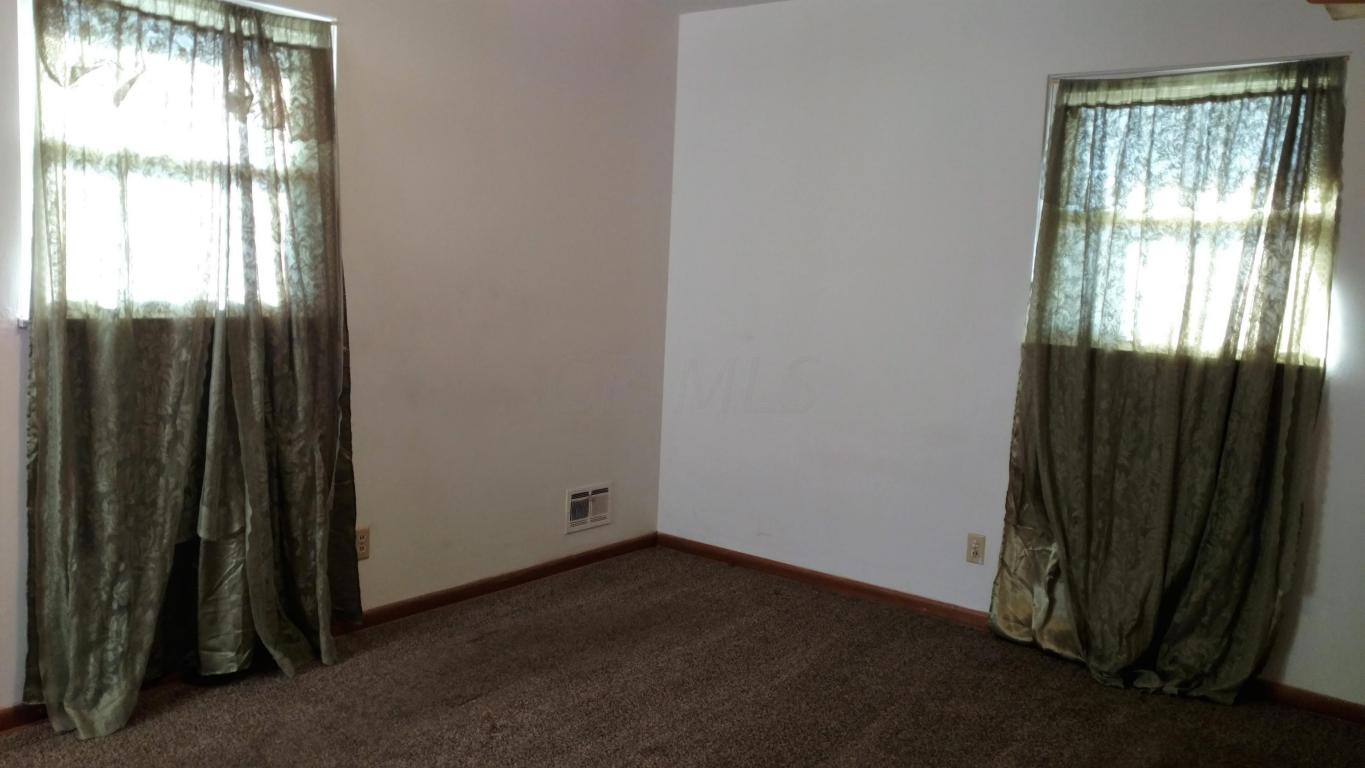 1804 Wyton Ct