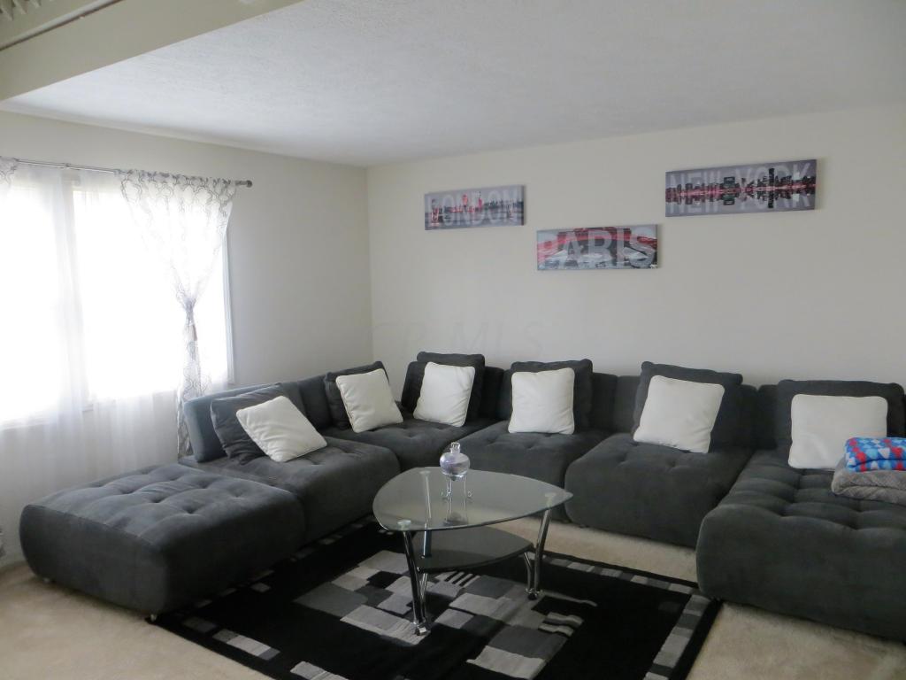 1418 Tilia Ct