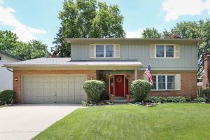 For Sale: 1765 Arborhill Dr Columbus, OH 43229