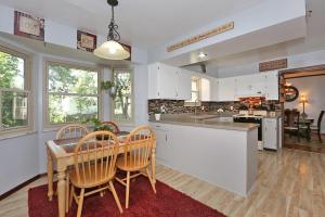 For Sale: 1765 Arborhill Dr Columbus, OH 43229