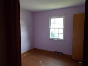 For Sale: 6375 Ambleside Dr Columbus, OH 43229