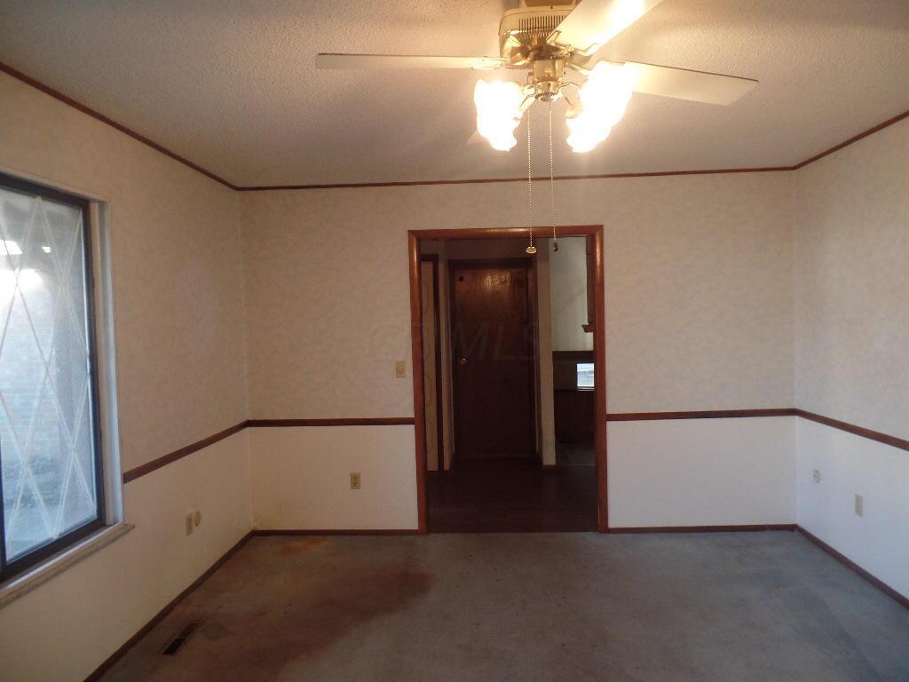 4334 Lawn Pl