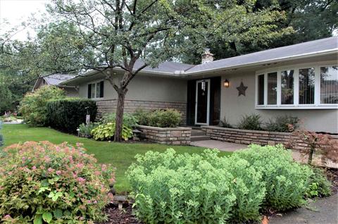 5150 Northcliff Loop W