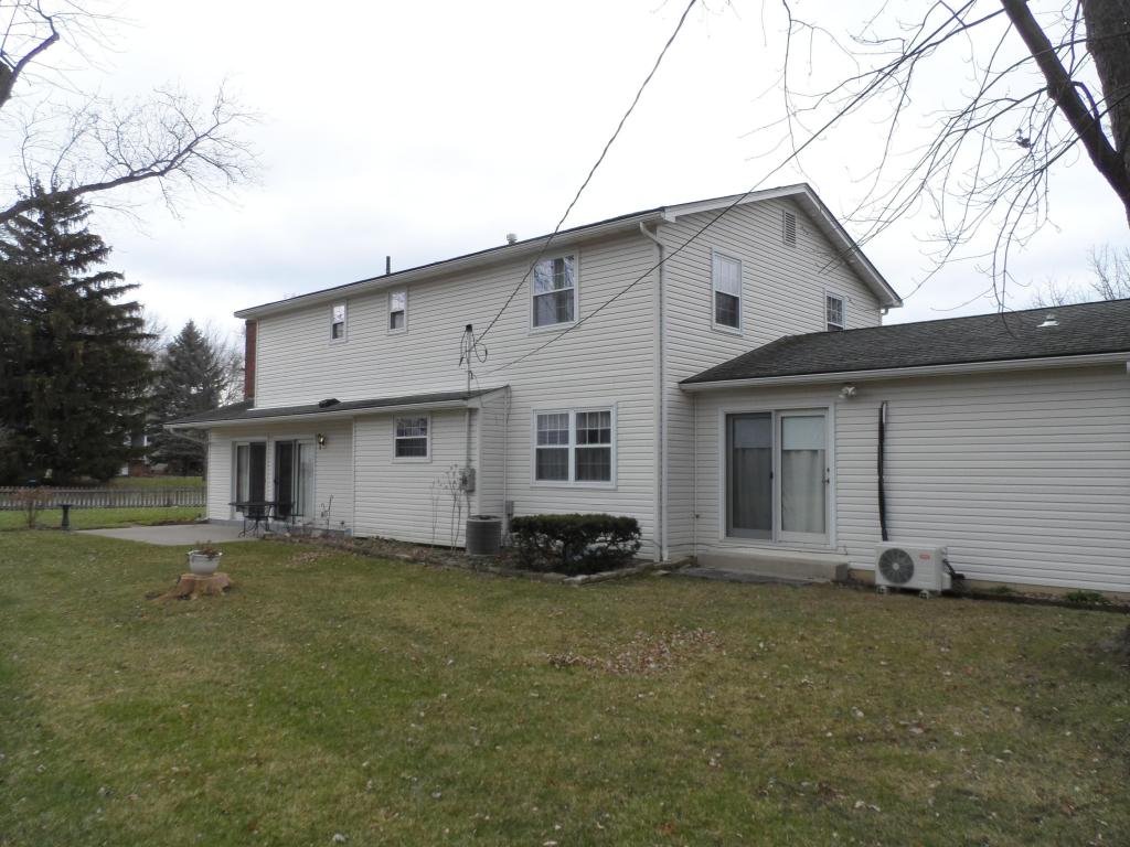 1613 Slade Ave