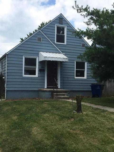 2761 Homecroft Dr