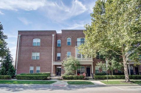 448 W Nationwide Blvd #303
