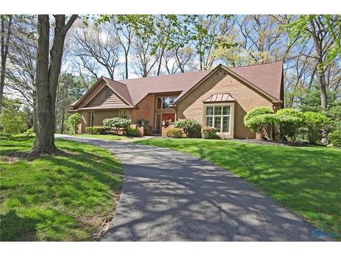6920 Fredericksburg Dr