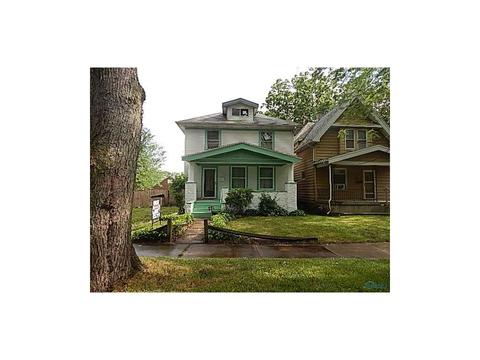 2401 Vaness Dr
