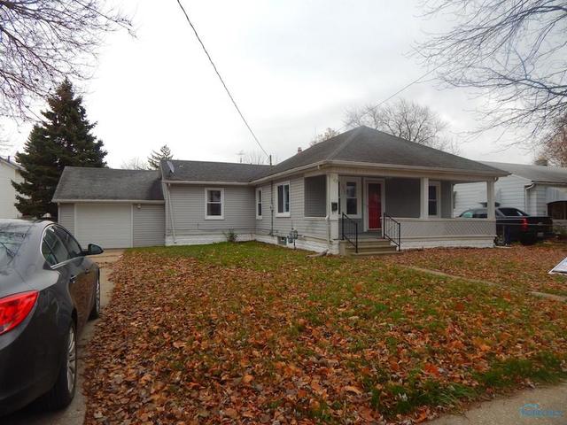 822 Mark St
