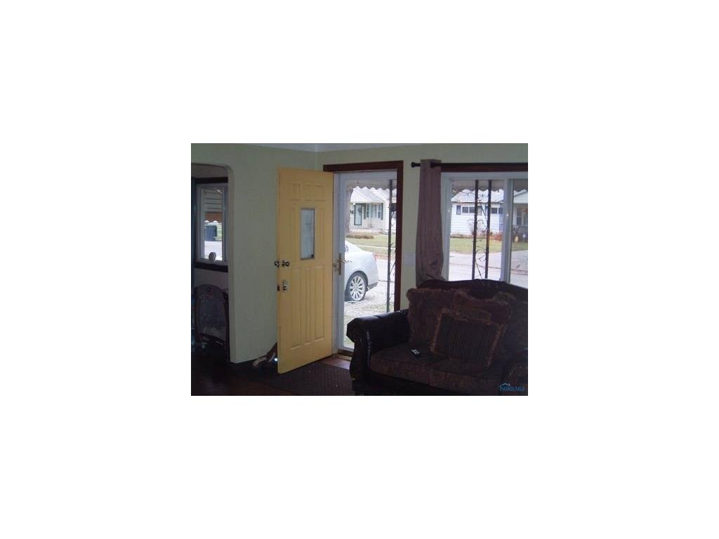 813 Custer Dr