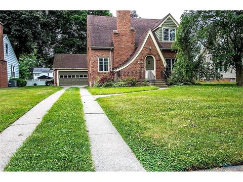 2627 Edgar St